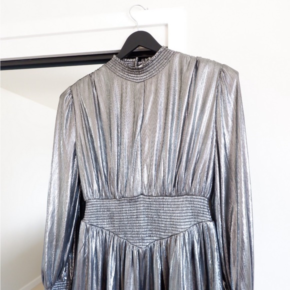 SOLD- RETROFETE Silver Mini Dress - Picture 4 of 11